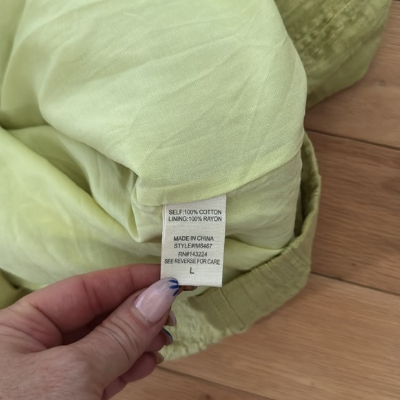 ILLA ILLA Light Green Button-Down Dress - Picture 6 of 7